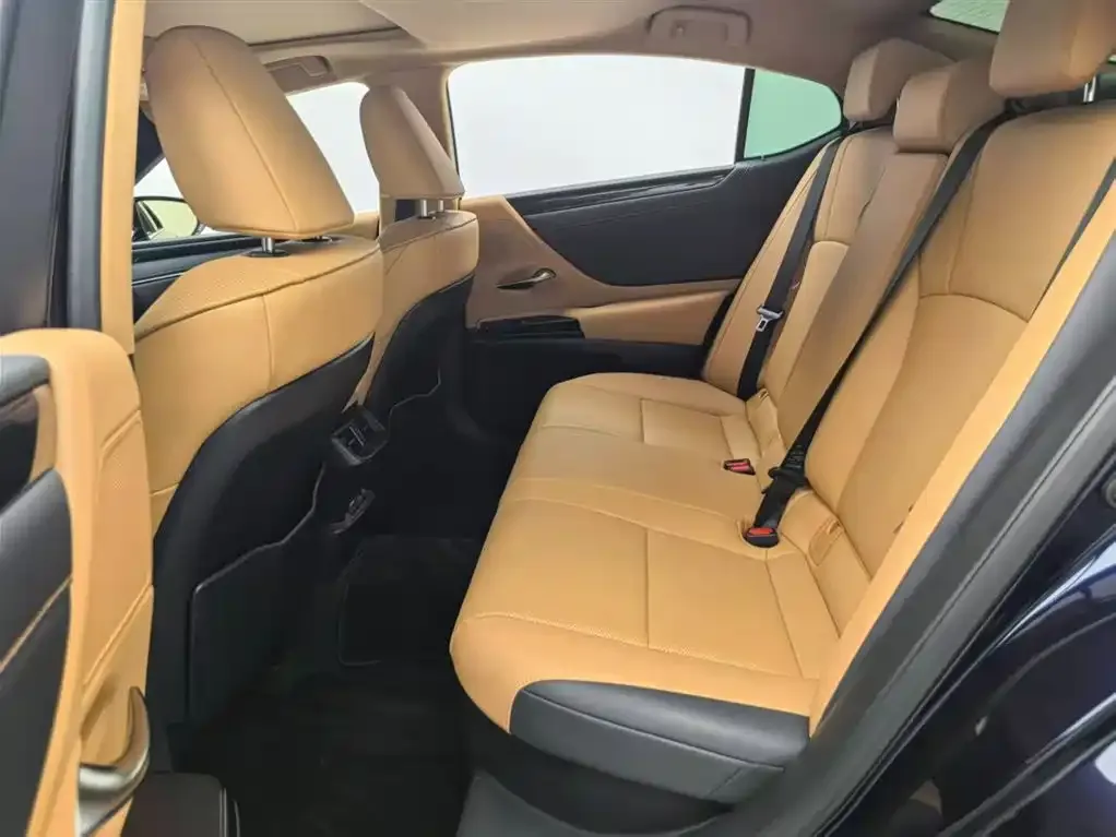Lexus ES 2024 из CN, фото 10