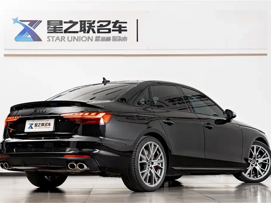Audi S4 2024 из CN, фото 8