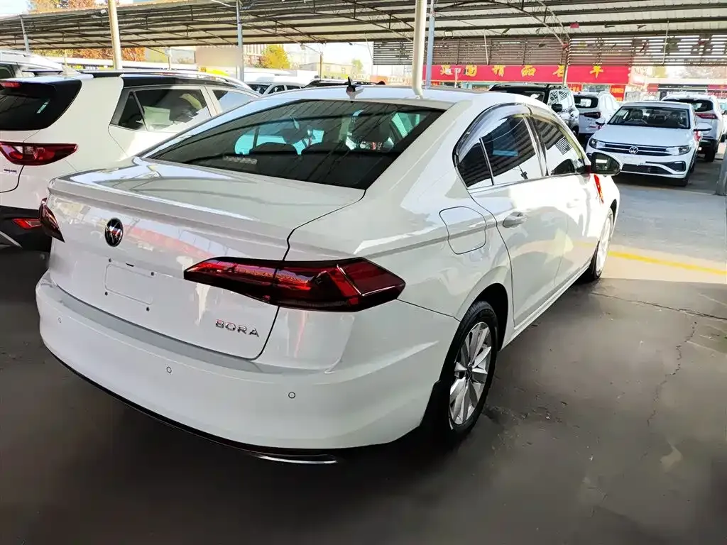 Volkswagen Bora 2022 из CN, фото 7