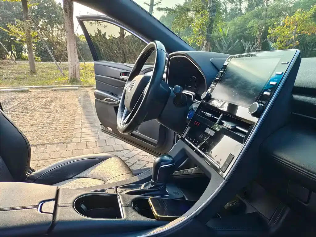 Toyota Avalon 2023 из CN, фото 8