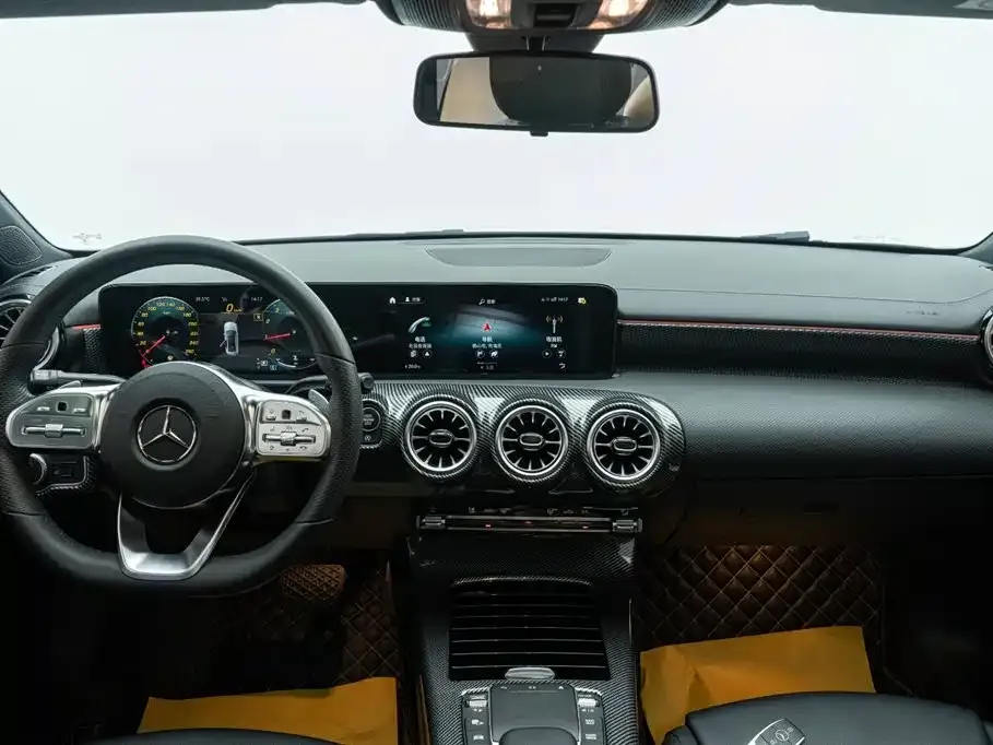 Mercedes-Benz A-Class 2022 из CN, фото 3