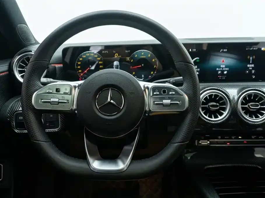 Mercedes-Benz A-Class 2022 из CN, фото 4