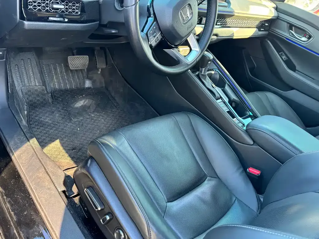 Honda Accord 2024 из CN, фото 5