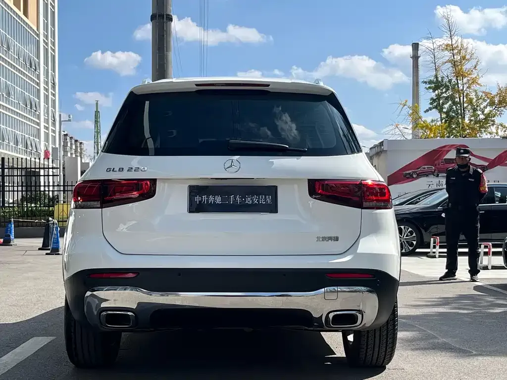 Mercedes-Benz GLB 2023 из CN, фото 8
