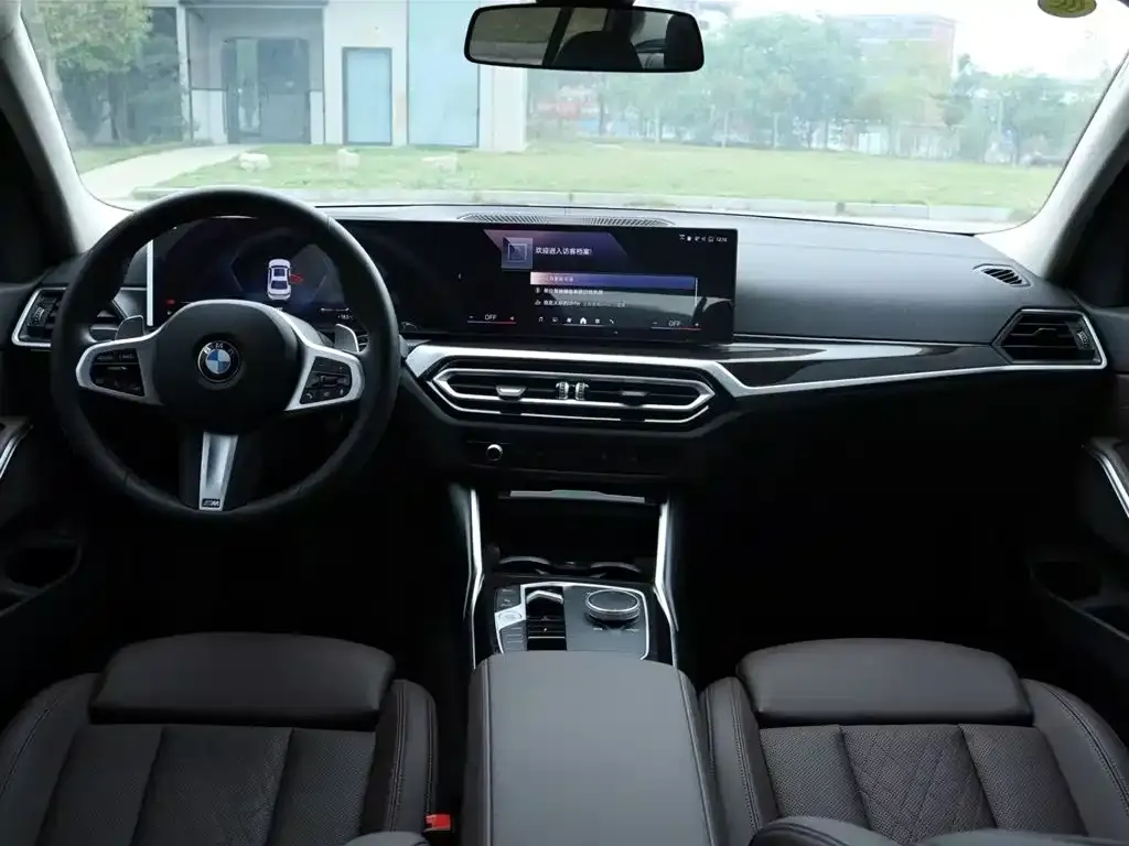 BMW 3 Series 2025 из CN, фото 4
