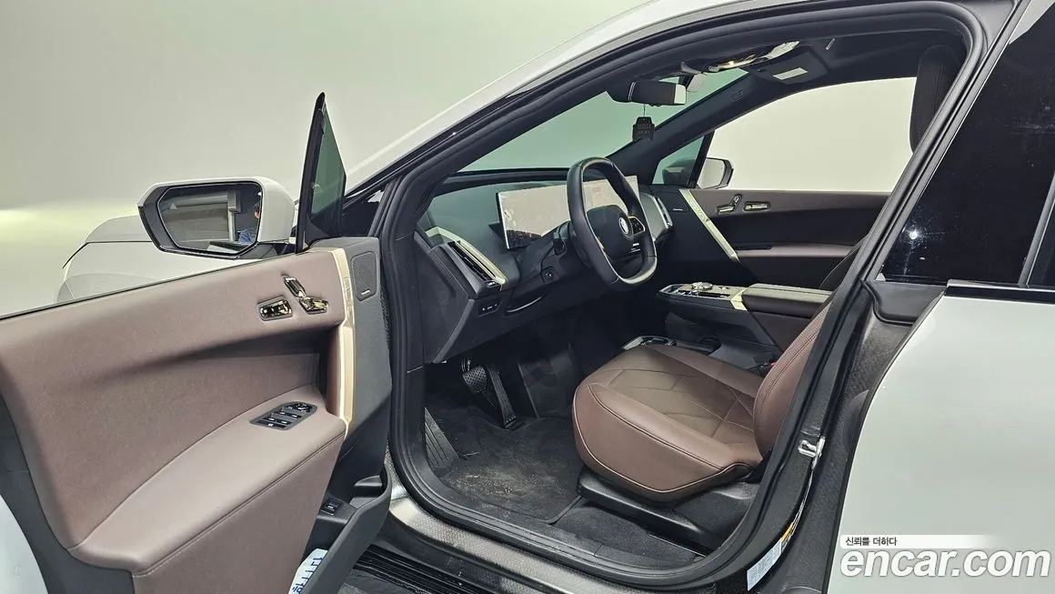 BMW iX 2025 из KR, фото 10