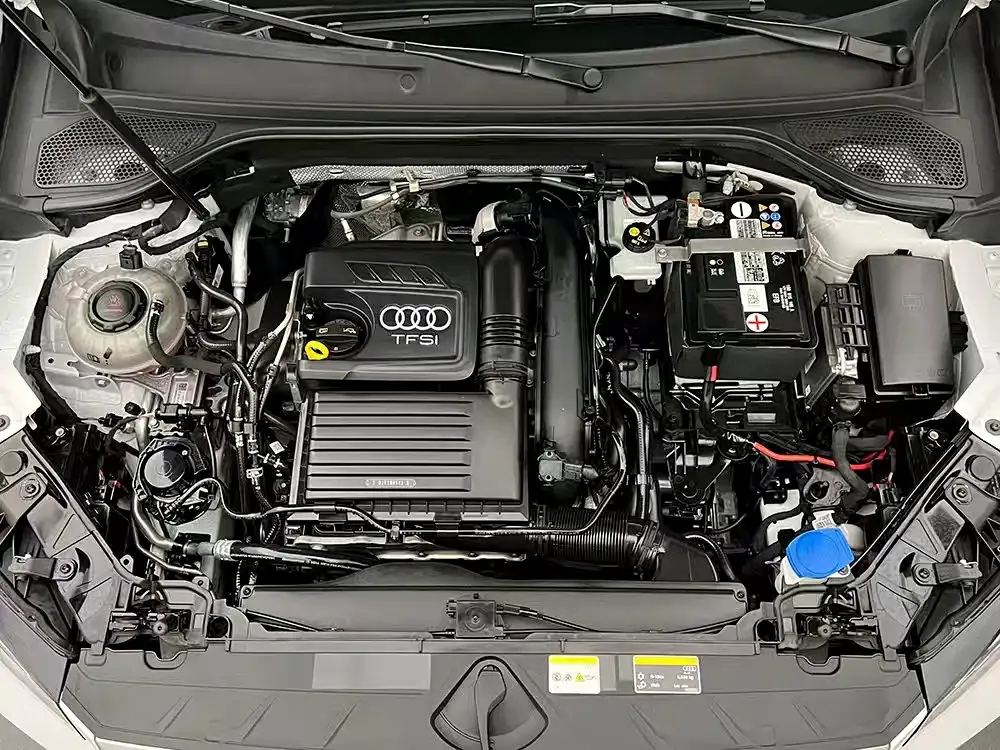 Audi Q2L 2023 из CN, фото 10