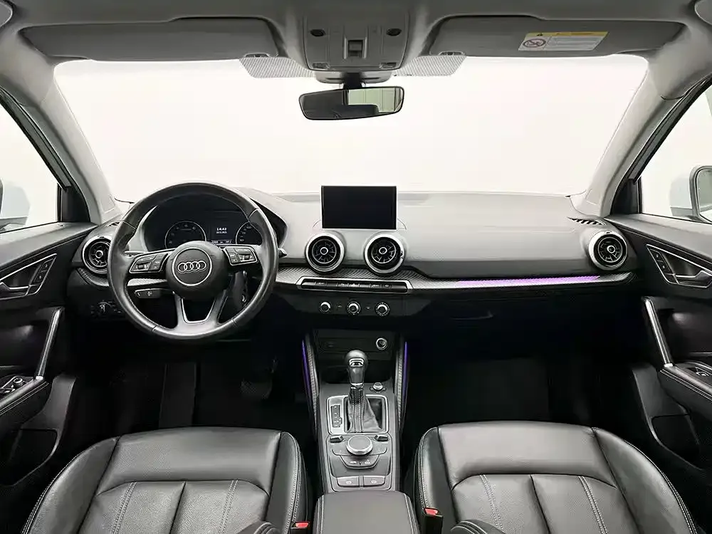 Audi Q2L 2023 из CN, фото 4