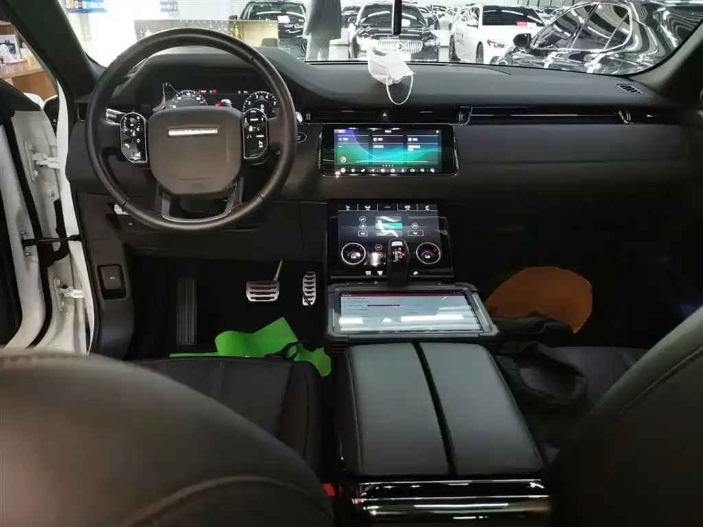 Land Rover Evoque 2021 из CN, фото 10