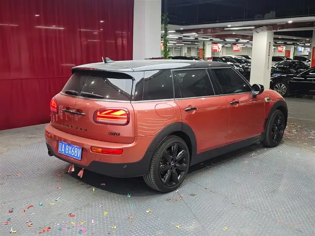 [object Object] Mini Clubman 2023 из CN, фото 5