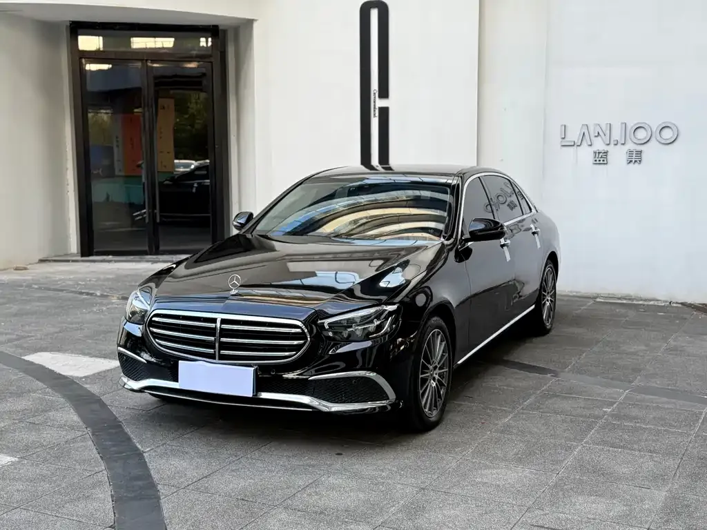 Mercedes-Benz E-Class 2023 из CN, фото 1