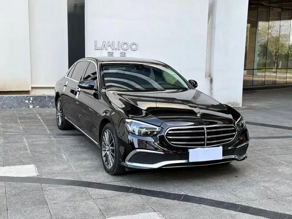 Mercedes-Benz E-Class 2023 из CN, фото 2