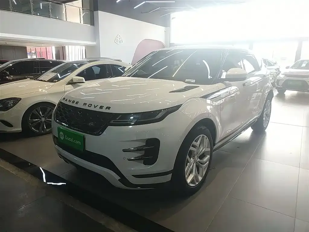 Land Rover Evoque 2023 из CN, фото 2