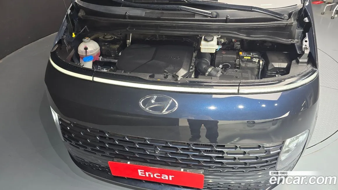 Hyundai Staria 2023 из KR, фото 6