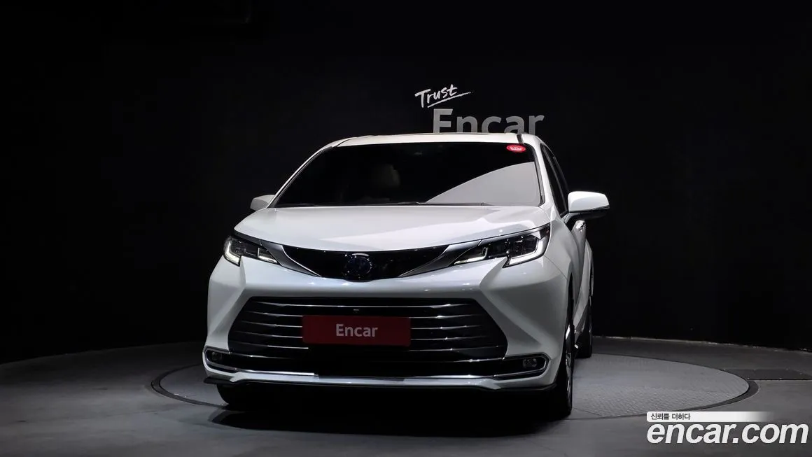 Toyota Sienna 2021 из KR, фото 3