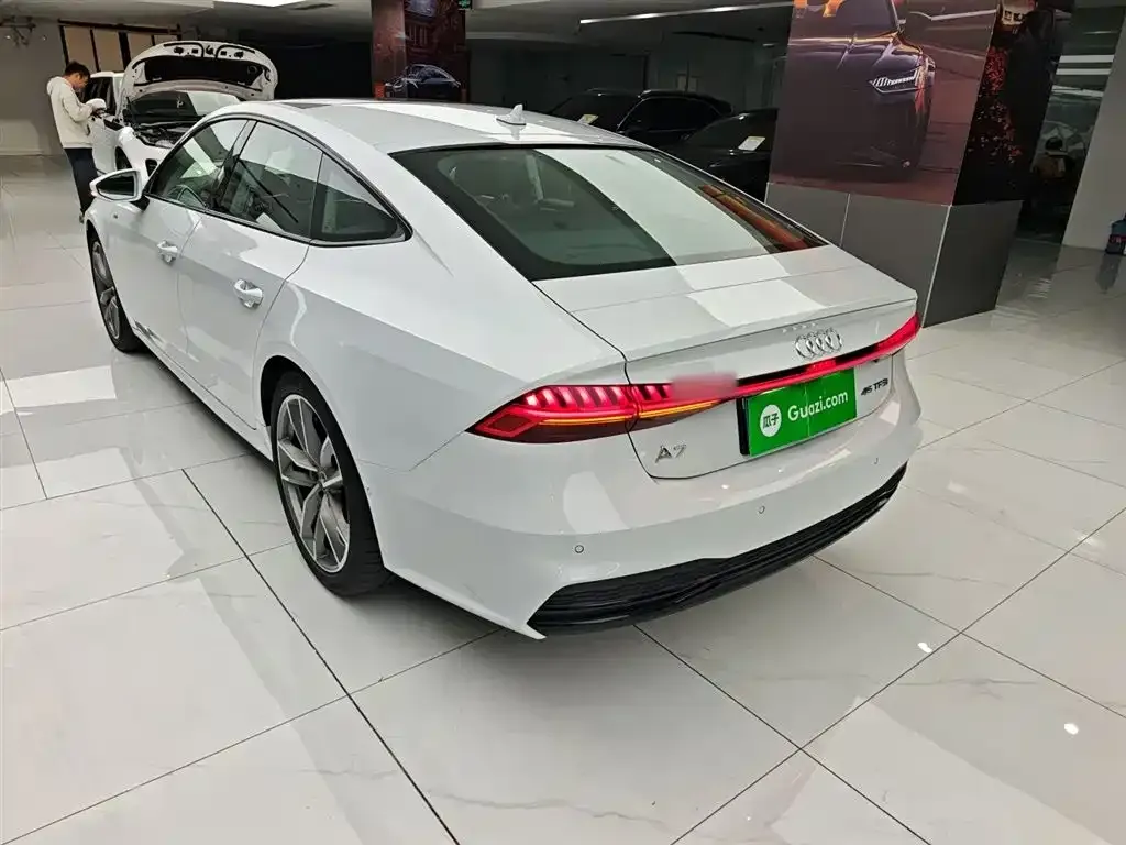 Audi A7 2024 из CN, фото 5