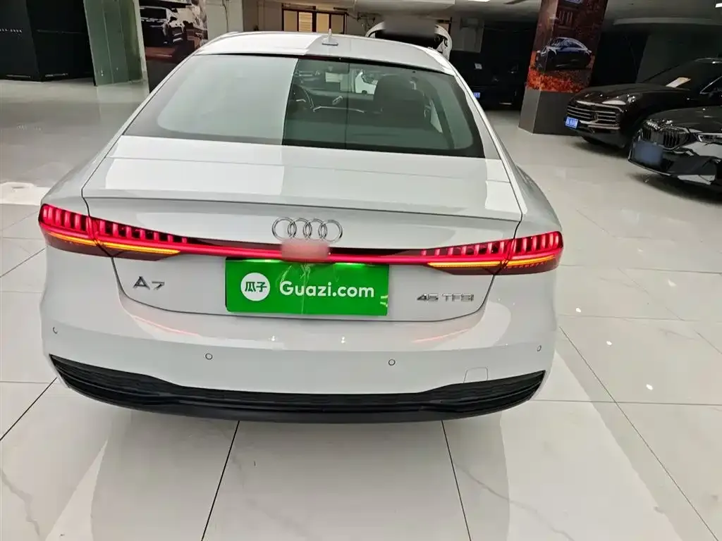 Audi A7 2024 из CN, фото 6