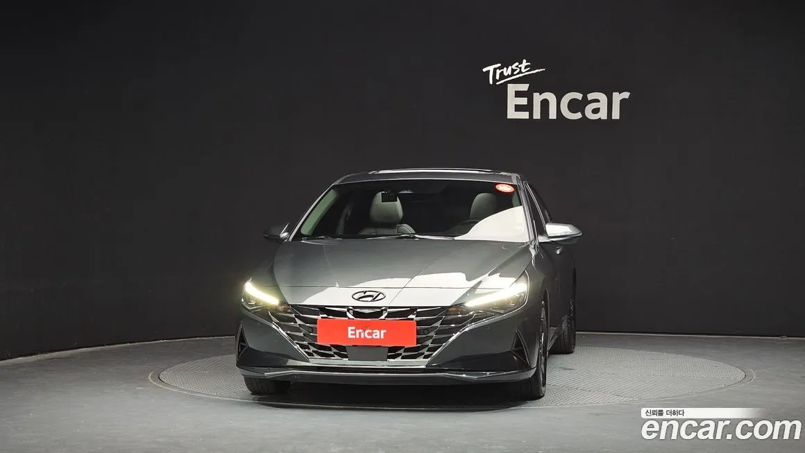 Hyundai AVANTE — фото 3