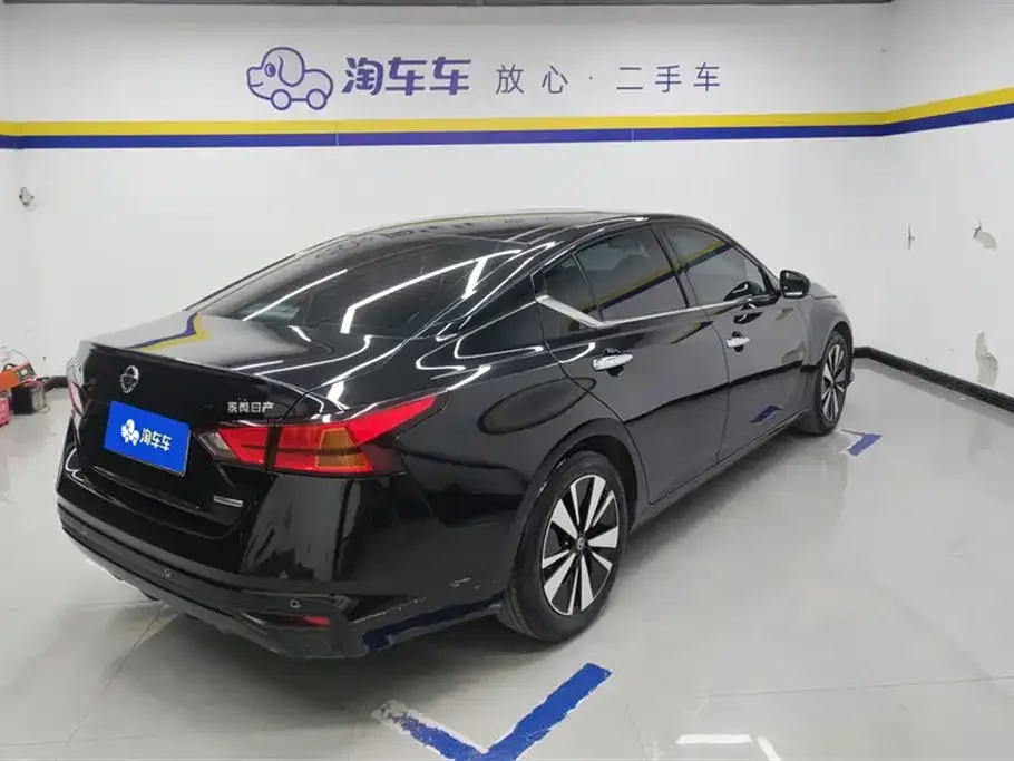 Nissan Teana 2022 из CN, фото 3