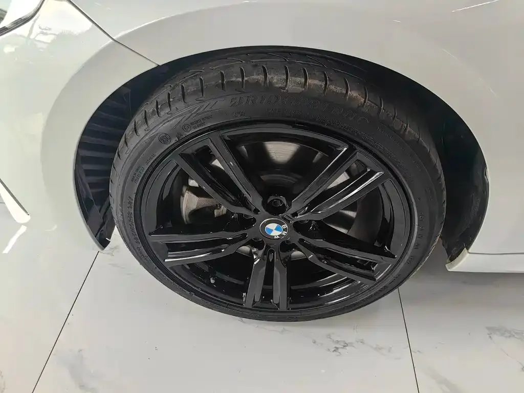 BMW 1 Series 2023 из CN, фото 4
