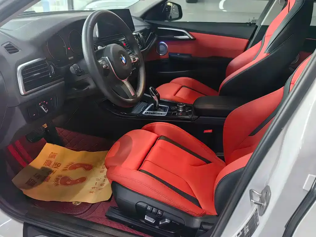 BMW 1 Series 2023 из CN, фото 6
