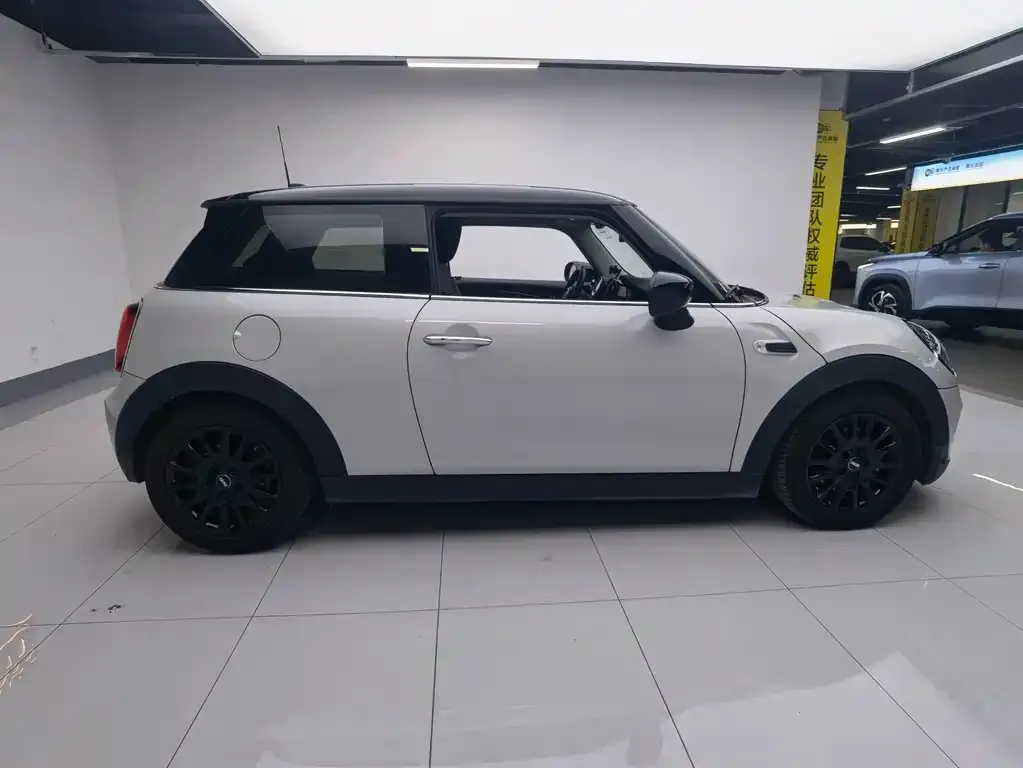 MINI Cooper (3-door) 2021 из CN, фото 7