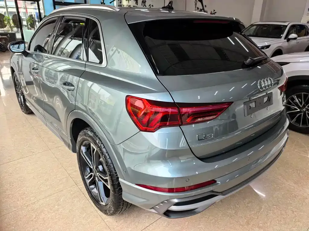 Audi Q3 2021 из CN, фото 4