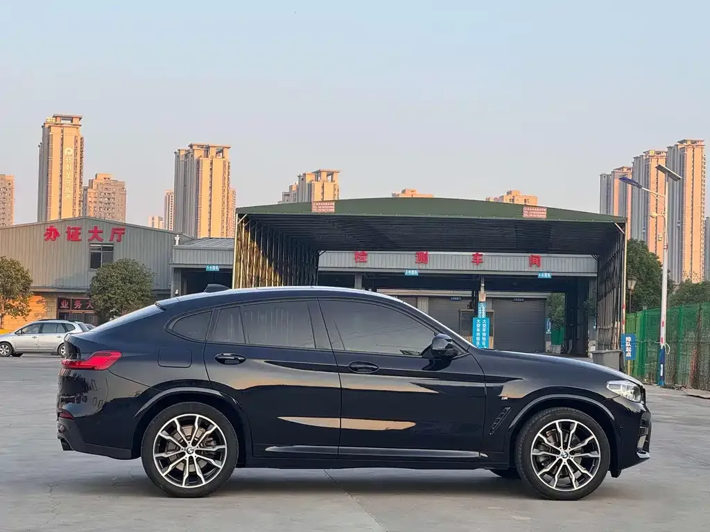BMW X4 2021 из CN, фото 7