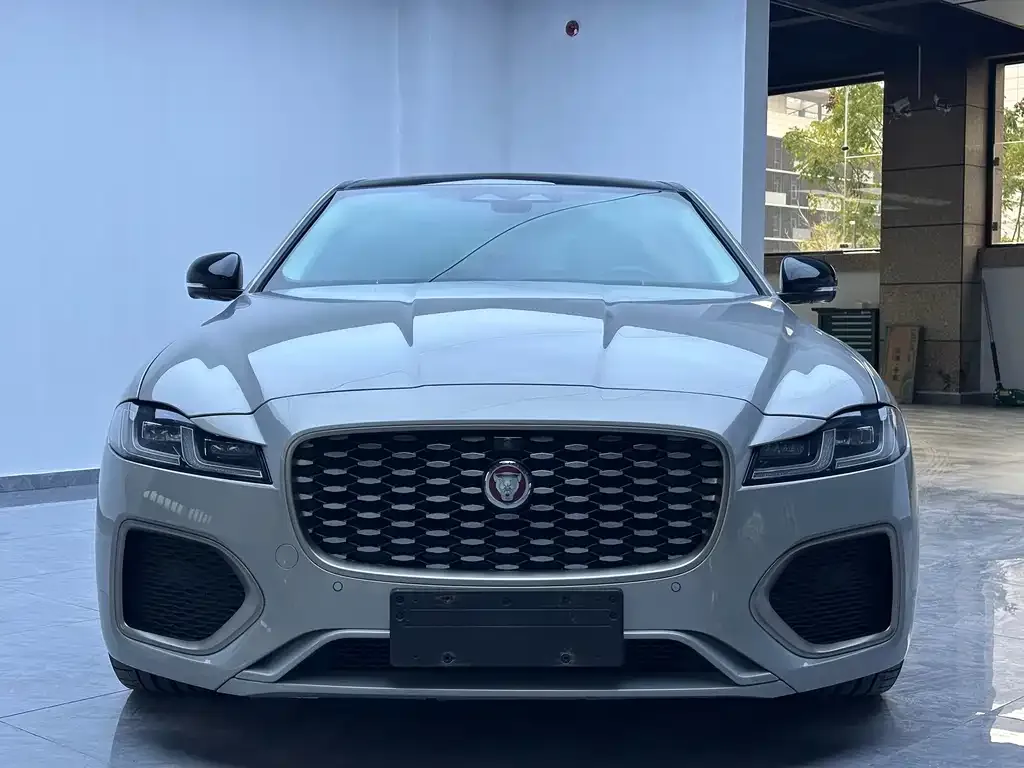 Jaguar XFL 2023 из CN, фото 2