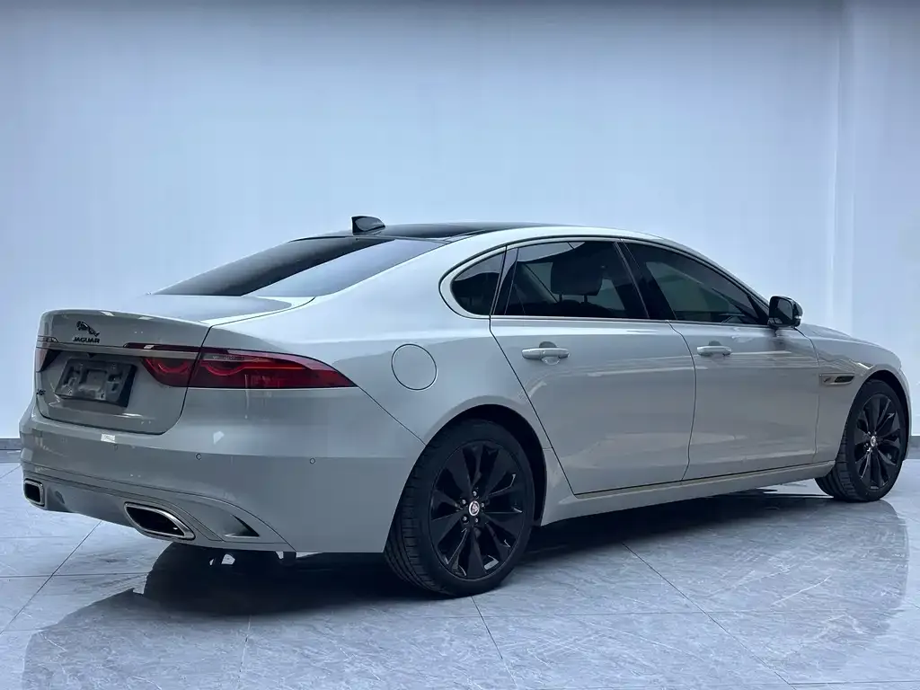 Jaguar XFL 2023 из CN, фото 7