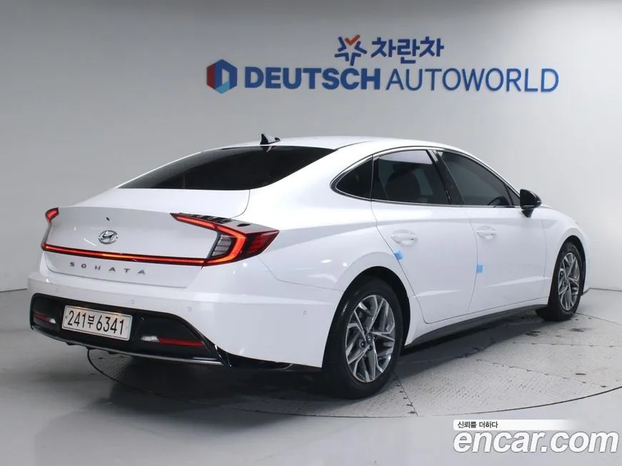 Hyundai Sonata 2022 из KR, фото 2