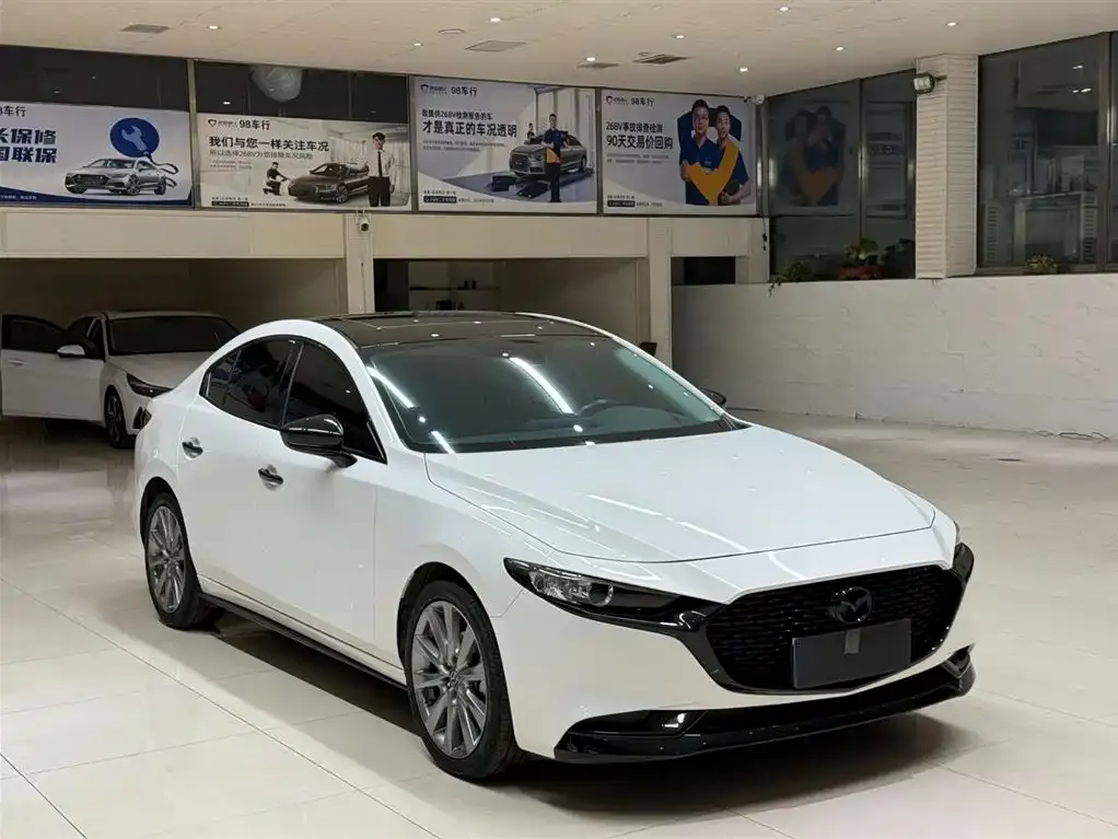 Mazda 3 Axela 2021 из CN, фото 3