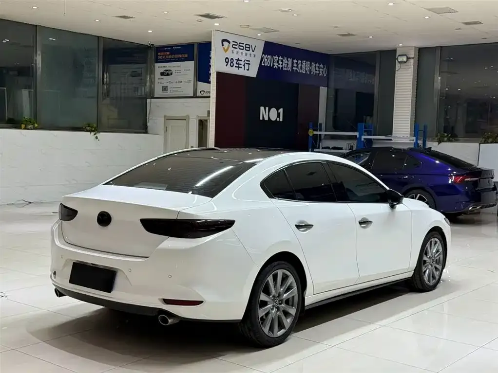 Mazda 3 Axela 2021 из CN, фото 6