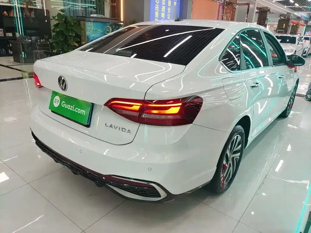 Volkswagen Lavida 2024 из CN, фото 7