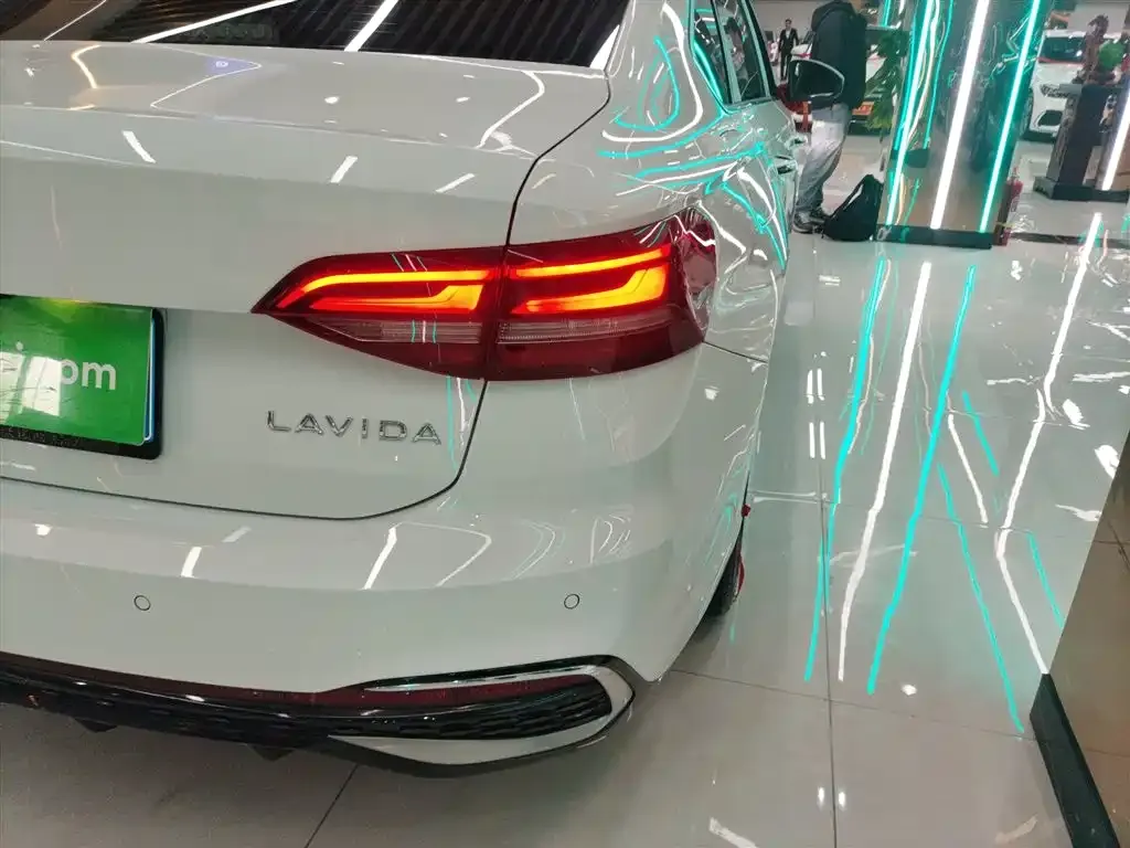 Volkswagen Lavida 2024 из CN, фото 8