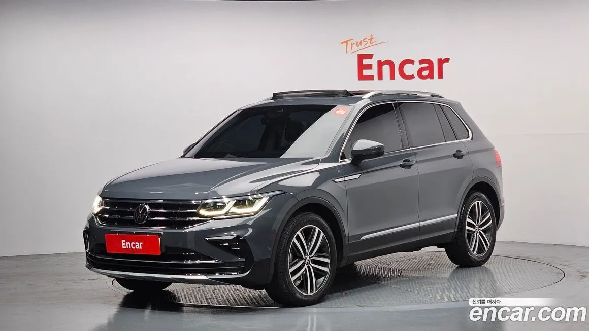 Volkswagen Tiguan — фото 1