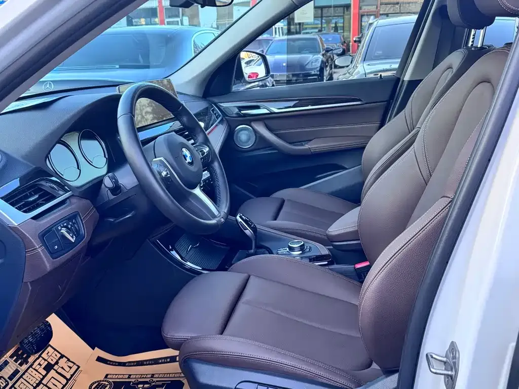 BMW X1 2021 из CN, фото 2