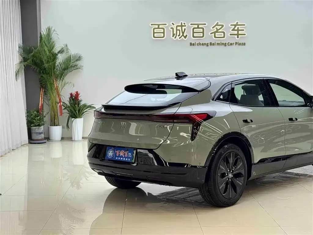 Buick E4 2024 из CN, фото 8