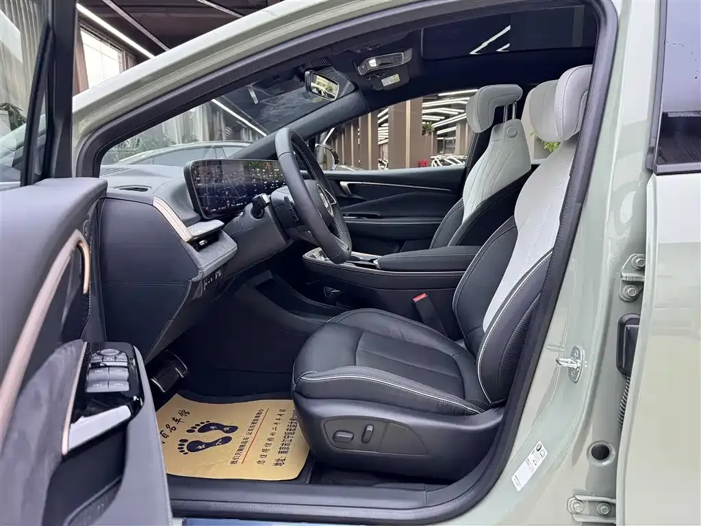 Buick E4 2024 из CN, фото 9