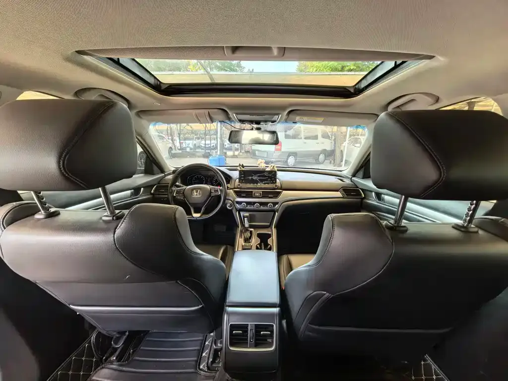 Honda Accord 2021 из CN, фото 8