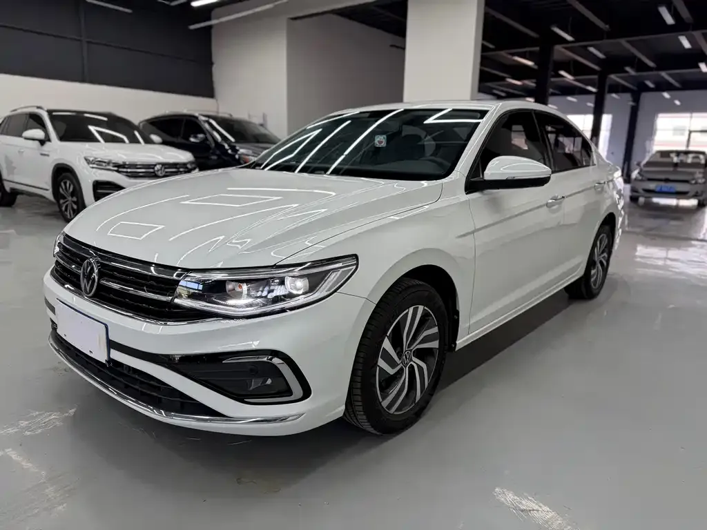 Volkswagen Bora 2023 из CN, фото 1