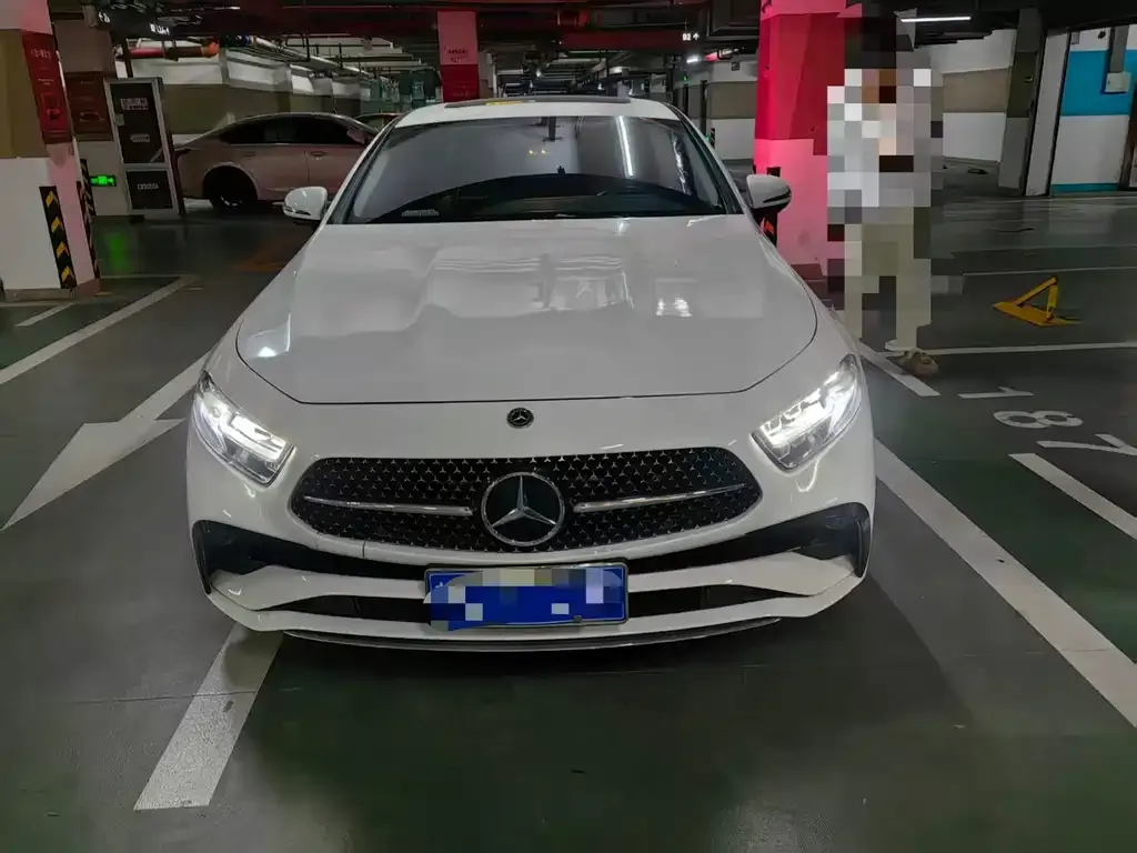 Mercedes-Benz CLS 2023 из CN, фото 2