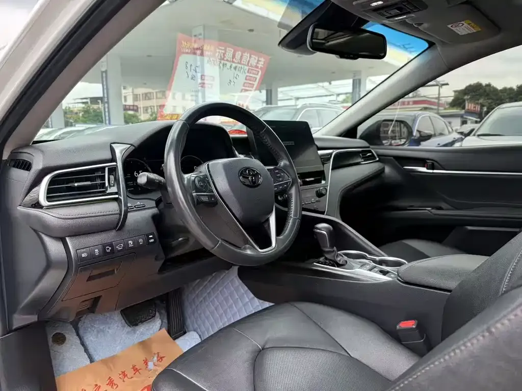 Toyota Camry 2022 из CN, фото 6