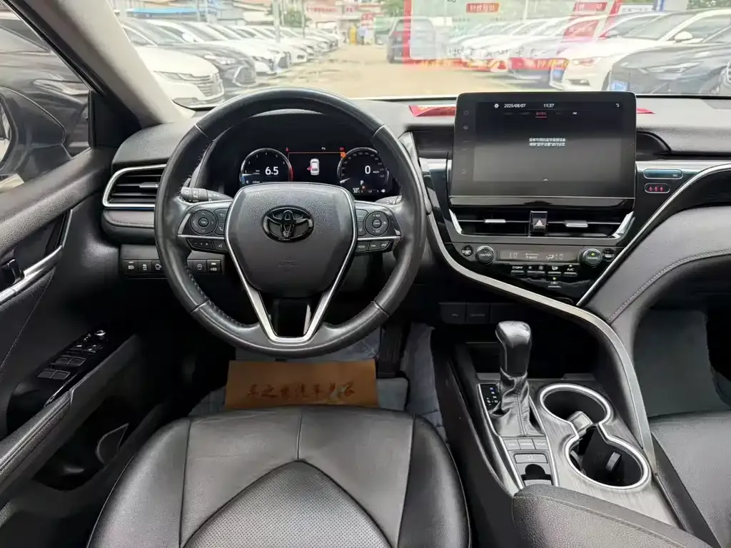 Toyota Camry 2022 из CN, фото 7