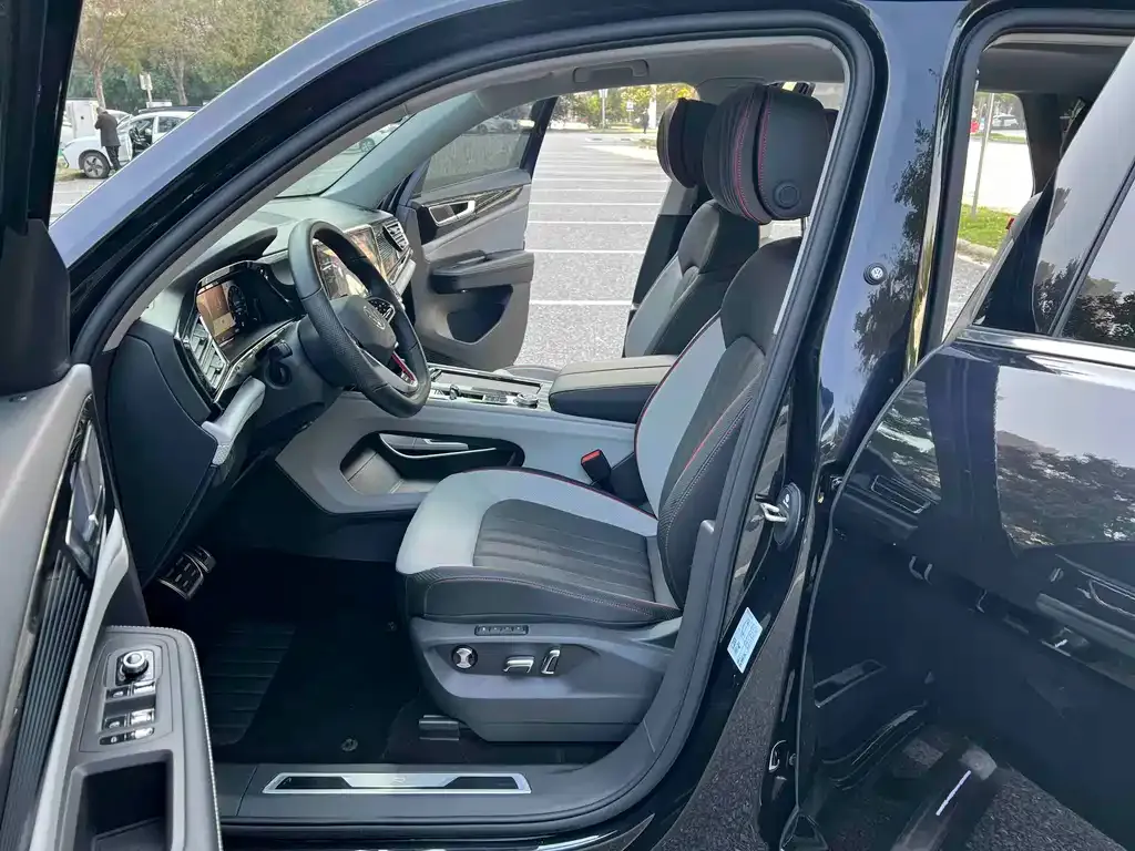 Volkswagen Teramont 2024 из CN, фото 7
