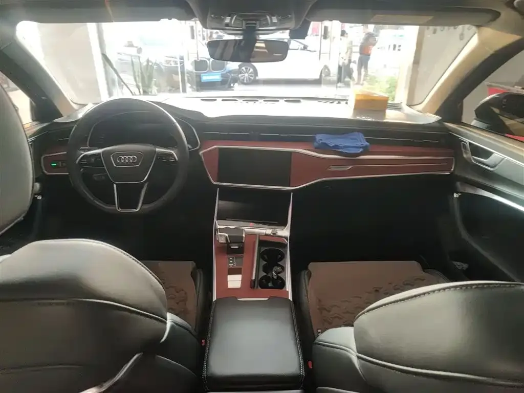 Audi A6L 2024 из CN, фото 10