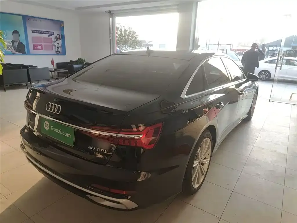 Audi A6L 2024 из CN, фото 7