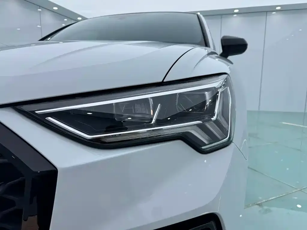 Audi Q3 Sportback 2021 из CN, фото 10