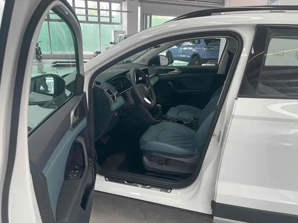 Volkswagen Tharu 2024 из CN, фото 7