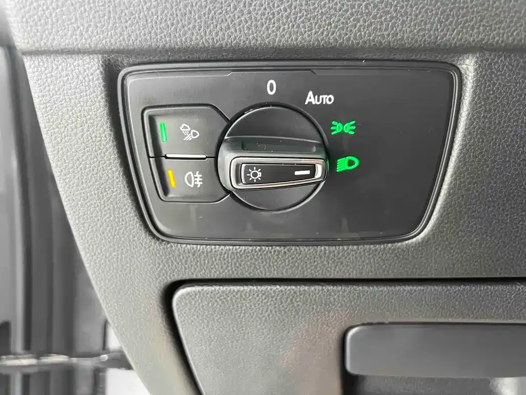 Volkswagen CC 2022 из CN, фото 9